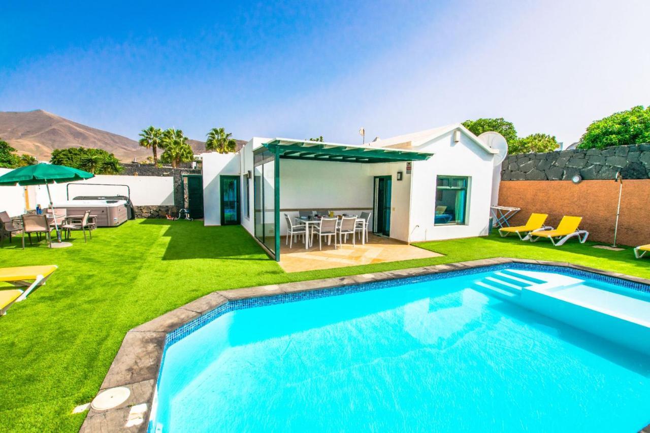 Villa Los Arcos - Lh160 By Villas Now Ltd Playa Blanca  Exterior photo
